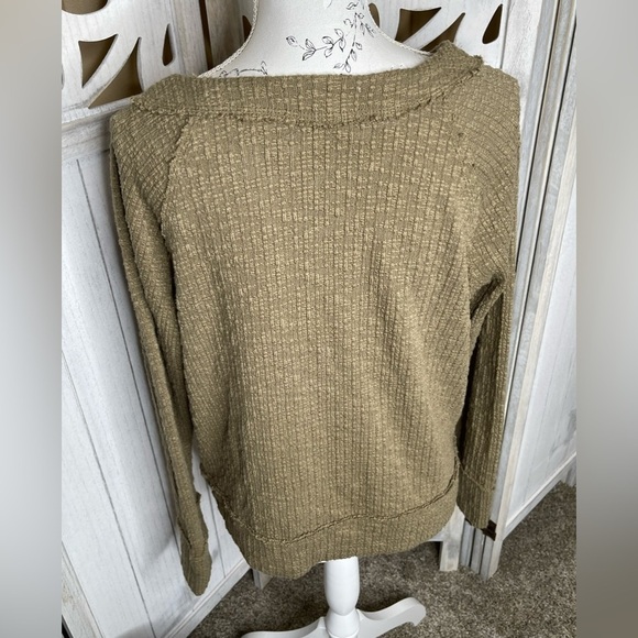TWO by Vince Camuto Sweater Size Large Green Top Women’s - Picture 2 of 5
